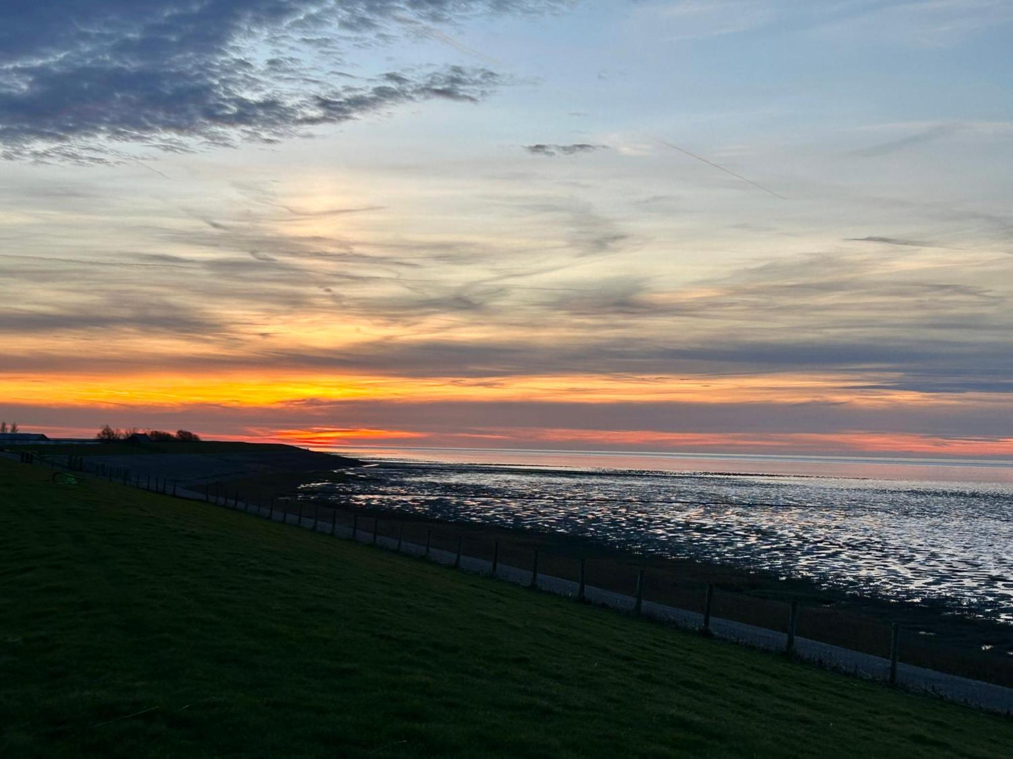 Stinswoning "De Wadden" In Tzummarum Экстерьер фото